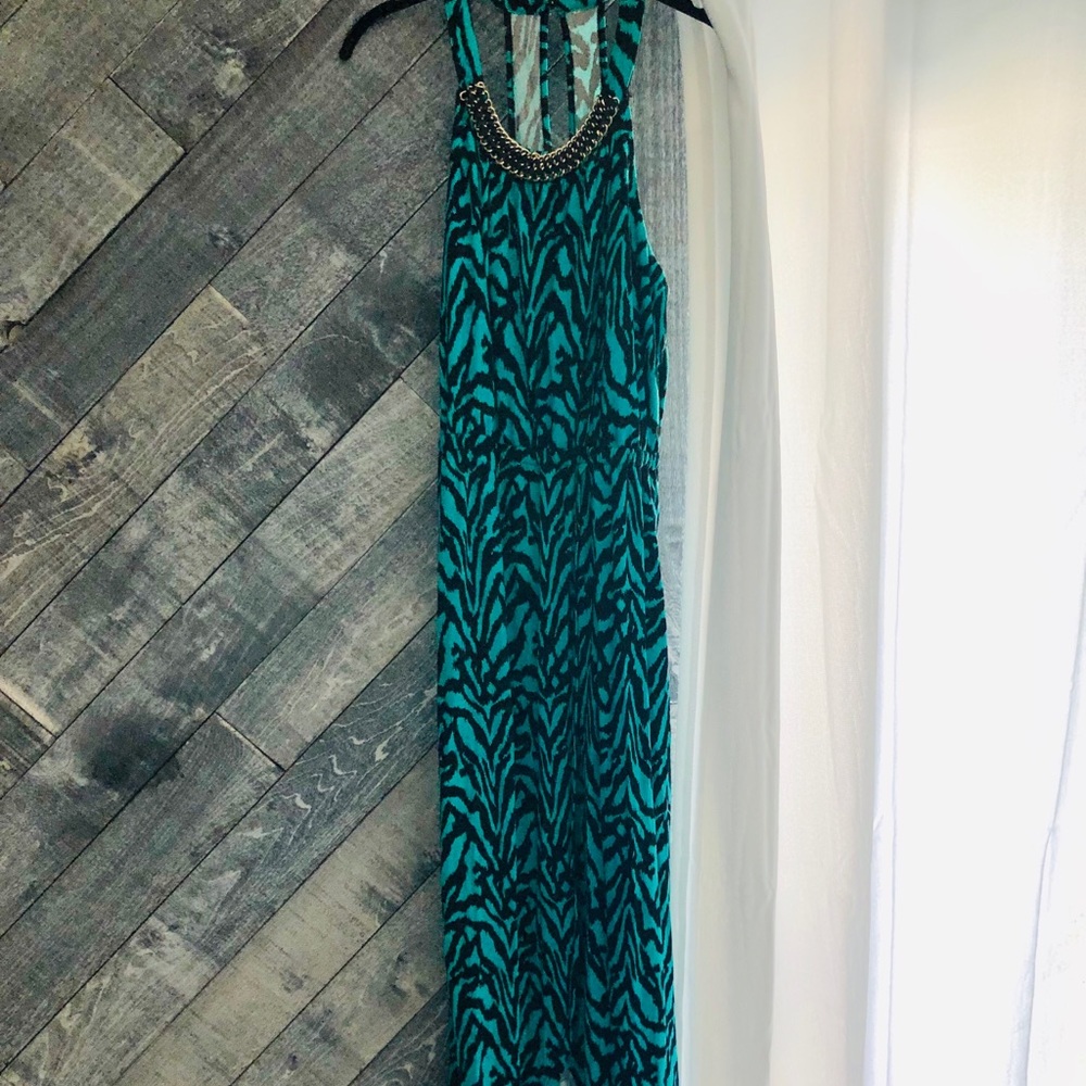 Bebe dress size M